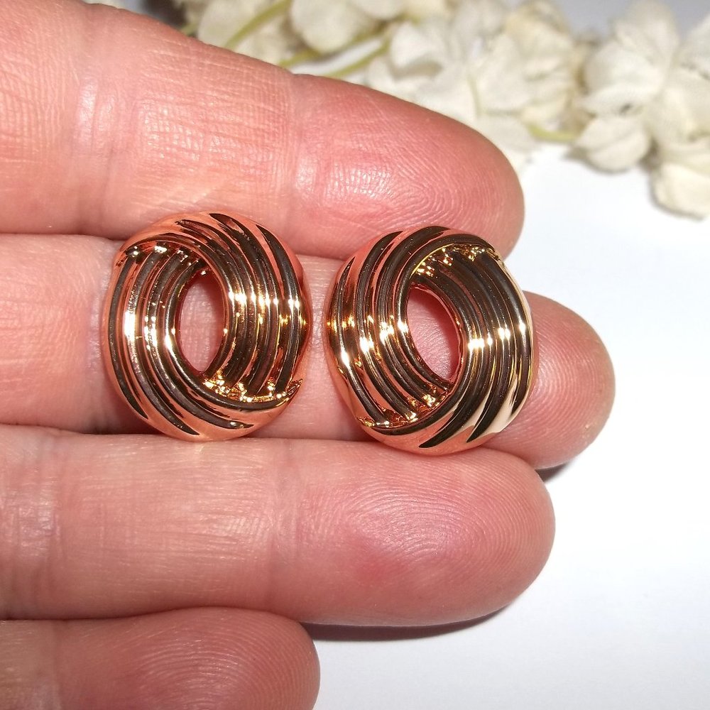 Gold Earrings Post Stud Costume Jewelry Fashion Accessory Woman Elegant Set A901